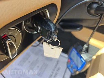 2018 Porsche Macan – miniatura 8
