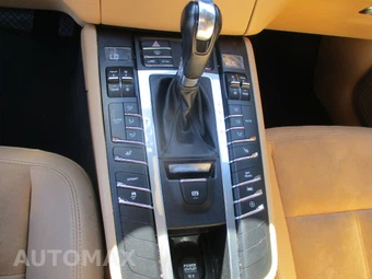 2018 Porsche Macan – miniatura 18