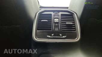 2018 Porsche Macan – miniatura 35