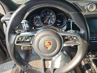 2018 Porsche Macan - miniatura 10