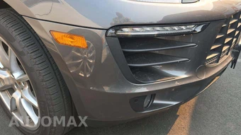 2018 Porsche Macan - miniatura 25