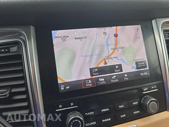 2018 Porsche Macan – miniatura 24