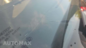 2018 Porsche Macan – miniatura 23
