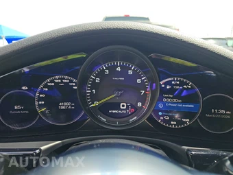 2018 Porsche Panamera 4 E-Hybrid – miniatura 12