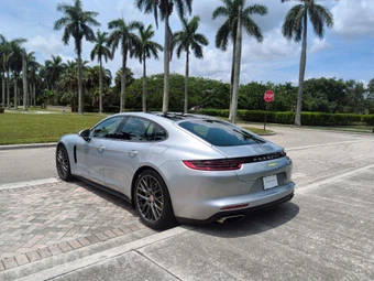 2018 Porsche Panamera 4 E-Hybrid - miniatura 20