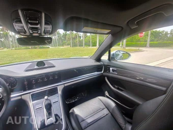 2018 Porsche Panamera 4 E-Hybrid - miniatura 9