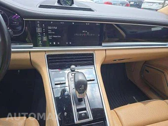 2018 Porsche Panamera 4 E-Hybrid – miniatura 11