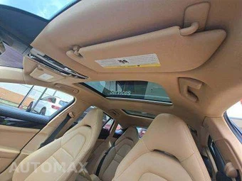 2018 Porsche Panamera 4 E-Hybrid – miniatura 12