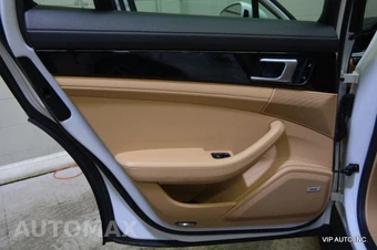2018 Porsche Panamera 4 Sport Turismo - miniatura 9