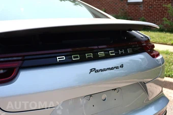 2018 Porsche Panamera 4 – miniatura 11