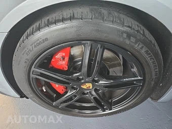 2018 Porsche Panamera 4 – miniatura 23