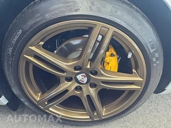 2018 Porsche Panamera 4 – miniatura 11