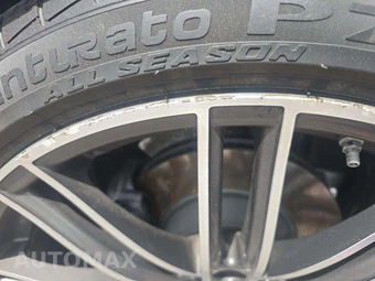 2018 Porsche Panamera 4 – miniatura 24