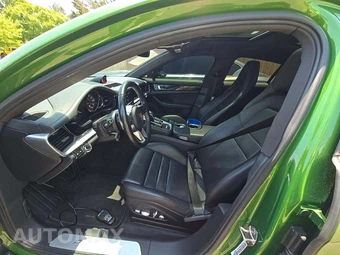 2018 Porsche Panamera 4 – miniatura 6