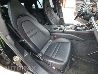 2018 Porsche Panamera 4 – miniatura 19