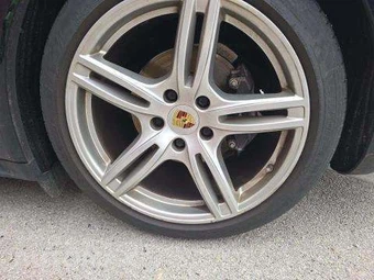2018 Porsche Panamera 4 – miniatura 26