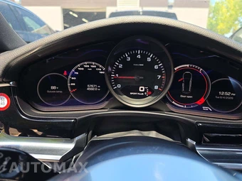 2018 Porsche Panamera 4 - miniatura 9