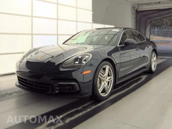 2018 Porsche Panamera 4
