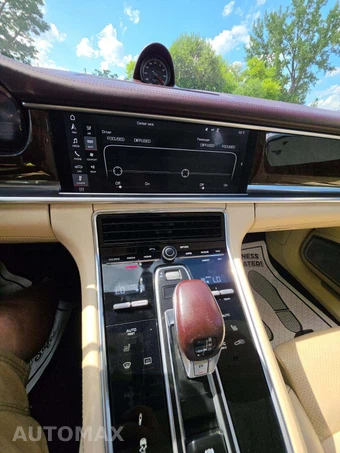 2018 Porsche Panamera 4S Executive - miniatura 10