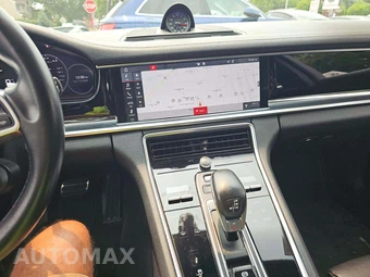 2018 Porsche Panamera 4S – miniatura 10