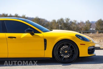 2018 Porsche Panamera 4S - miniatura 30