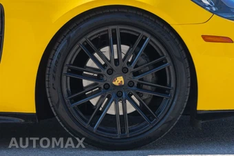 2018 Porsche Panamera 4S - miniatura 31