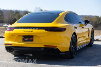 2018 Porsche Panamera 4S - miniatura 34