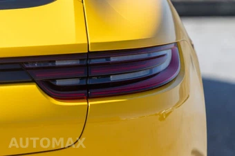 2018 Porsche Panamera 4S - miniatura 37