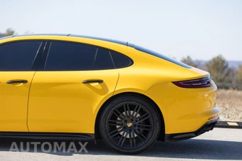 2018 Porsche Panamera 4S - miniatura 6