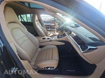 2018 Porsche Panamera 4S – miniatura 18