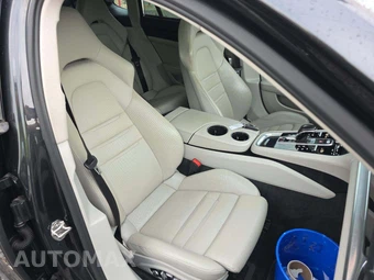 2018 Porsche Panamera 4S – miniatura 18