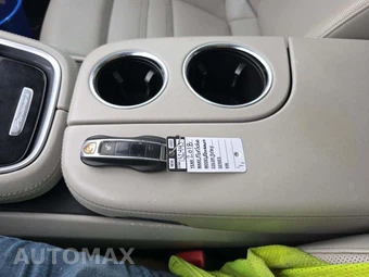 2018 Porsche Panamera 4S – miniatura 8