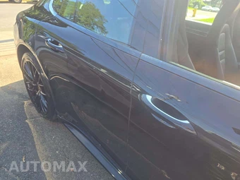2018 Porsche Panamera 4S - miniatura 23