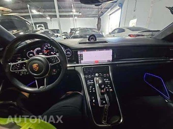 2018 Porsche Panamera Turbo – miniatura 10