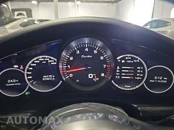 2018 Porsche Panamera Turbo – miniatura 9