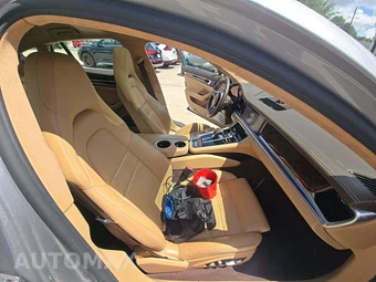 2018 Porsche Panamera Turbo – miniatura 15