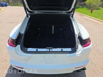 2018 Porsche Panamera Turbo – miniatura 15