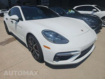 2018 Porsche Panamera Turbo - miniatura 3