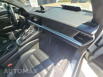 2018 Porsche Panamera Turbo - miniatura 8