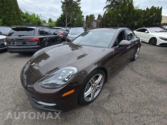 2018 Porsche Panamera
