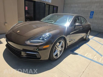 2018 Porsche Panamera