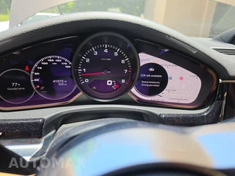 2018 Porsche Panamera – miniatura 12