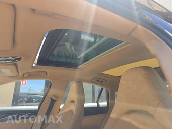 2018 Porsche Panamera – miniatura 14