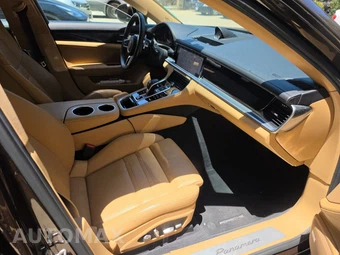 2018 Porsche Panamera – miniatura 8