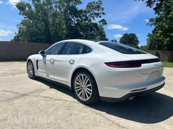 2018 Porsche Panamera - miniatura 16