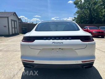 2018 Porsche Panamera - miniatura 18