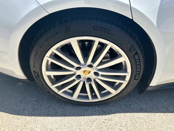 2018 Porsche Panamera - miniatura 42