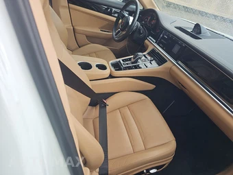 2018 Porsche Panamera – miniatura 8