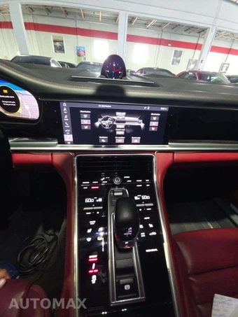 2018 Porsche Panamera – miniatura 10