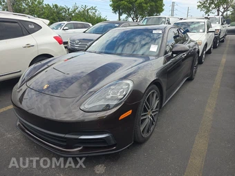 2018 Porsche Panamera